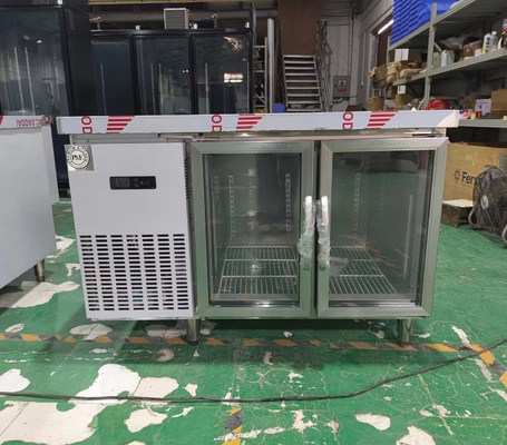 Refrigerador de escritorio comercial con puerta de vidrio